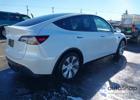 2022 Tesla Model Y Long Range Dual Motor All-Wheel Drive из США, поврежденный, VIN 7SAYGAEE0NF493375